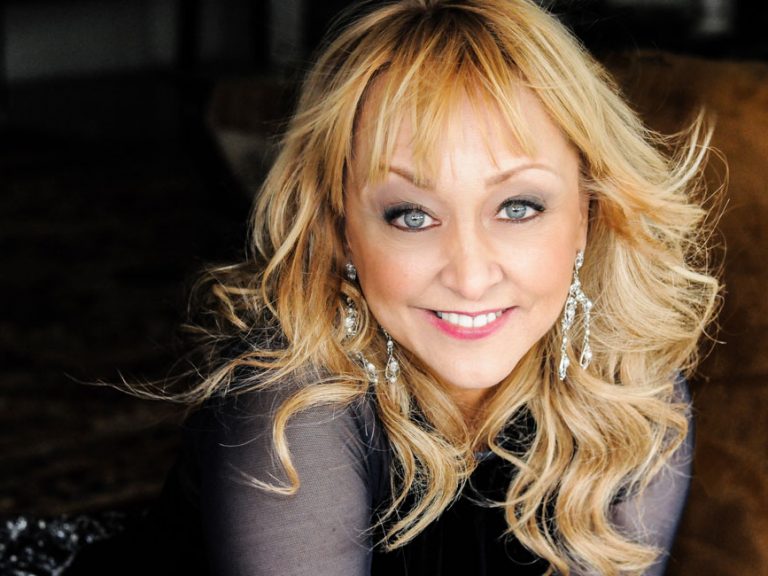 Christina-Saffran_1000x650