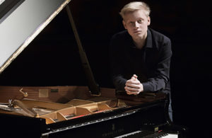 Alexander Malofeev