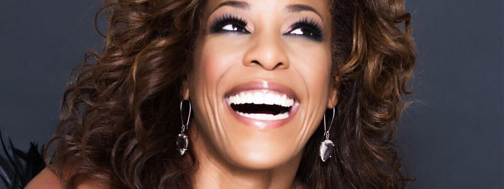 Nicole Henry featured